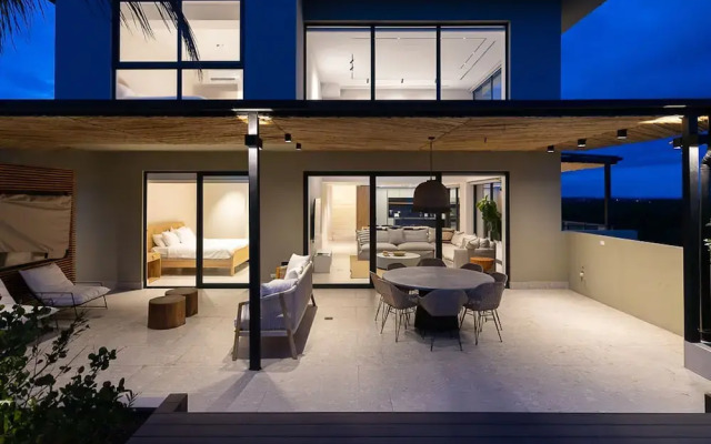 The Palms Penthouse by Acomodo Punta Caelo