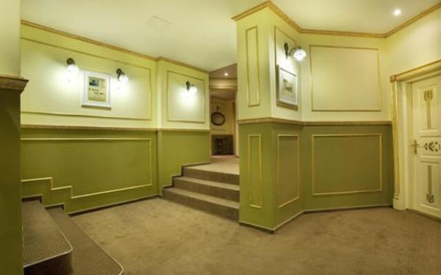Hotel Hanu' Berarilor