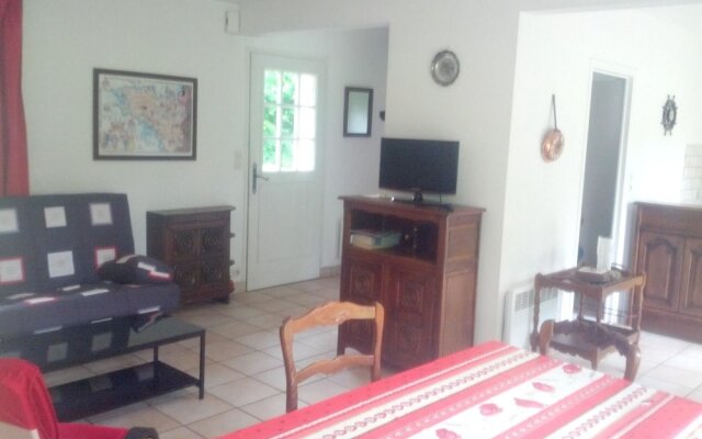House With 2 Bedrooms in Crozon, With Enclosed Garden and Wifi - 550 m