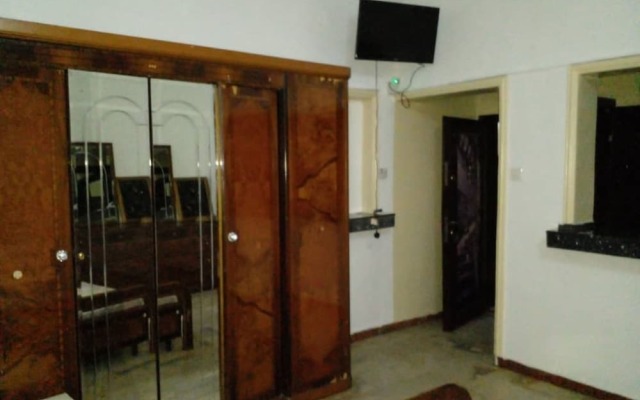 Fullife Hotel