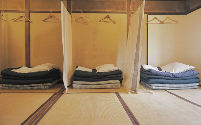Gojo Guest House - Hostel
