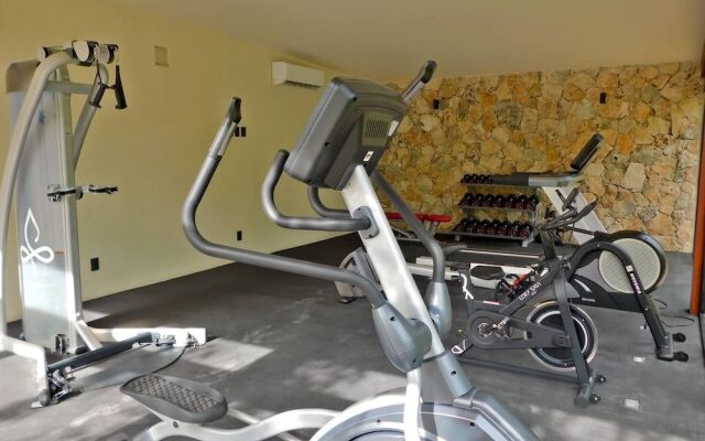 Roomy Apt With Private Terrace - Amazing Amenities
