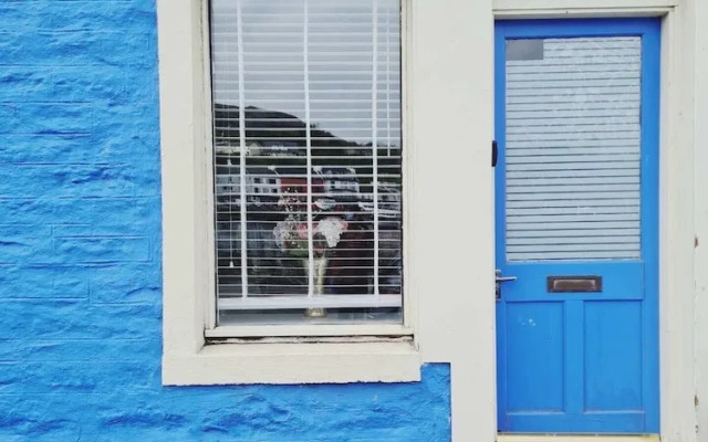 Penlea 1-bed Flat With Harbour View in Tarbert