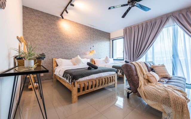 5P Luxury Studio 3min To Setia City Mall