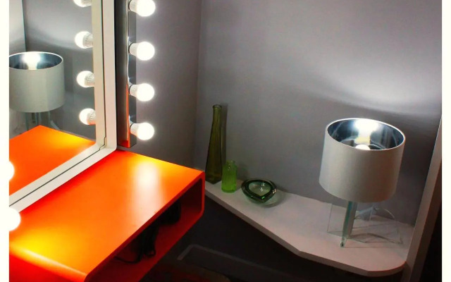 The Light Room At No.7