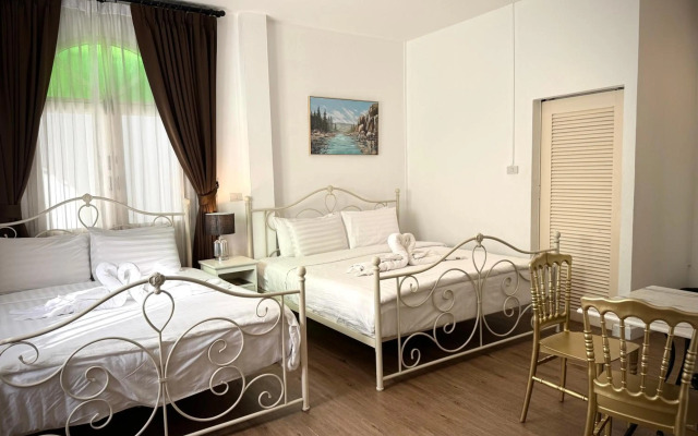 Nidhra Lanna Hotel