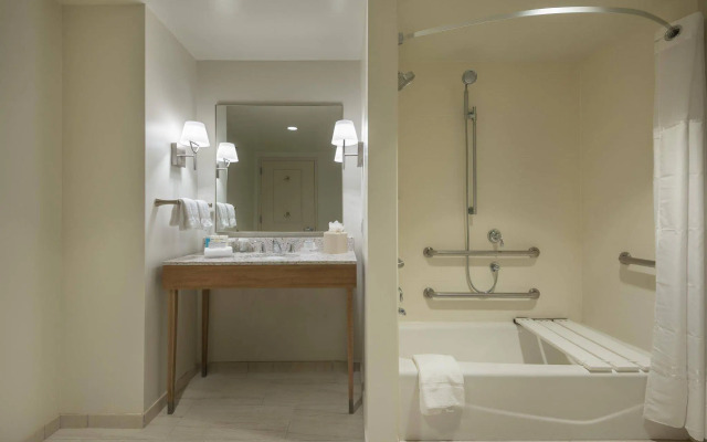 Hilton Garden Inn Miami Dolphin Mall