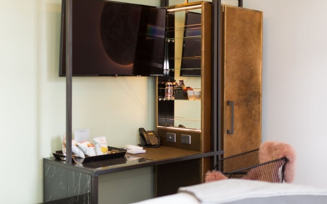 Clarence Hotel – Guest Rooms – Tauranga