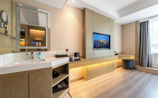 World Hotel Weihai Bathing Beach