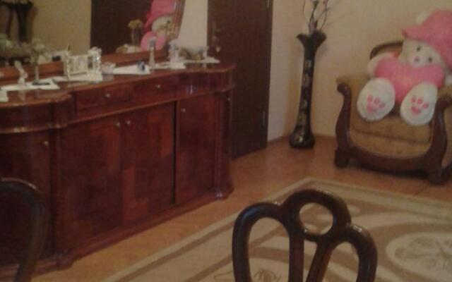 Guest house on Gonio