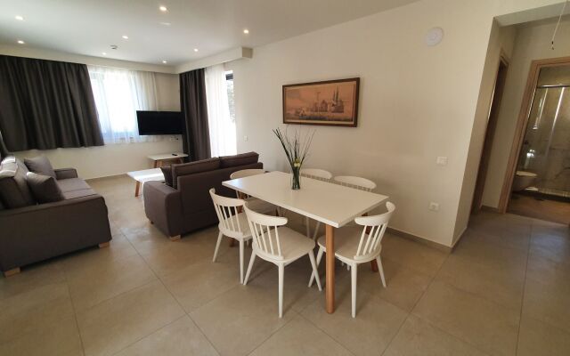Perithia Suites