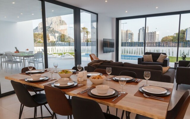 Luxurious Villa in Calpe With Private Swimming Pool