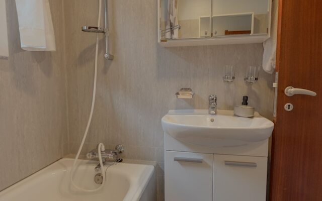 Unique Location - Bodanes - Hoydalar - 6 Br Villa