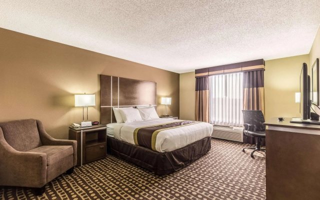 Quality Inn West Plains MO
