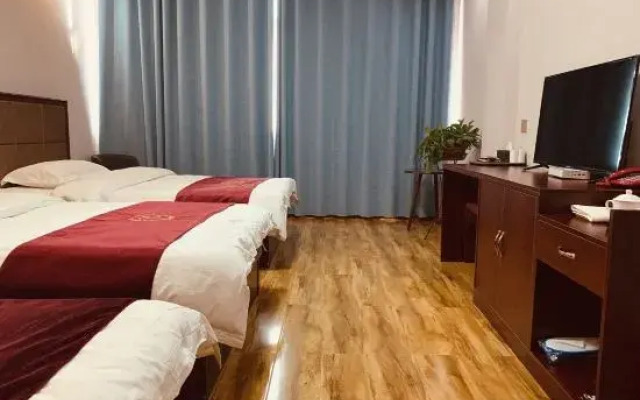 Yongchang Jinyu Runtin Hotel