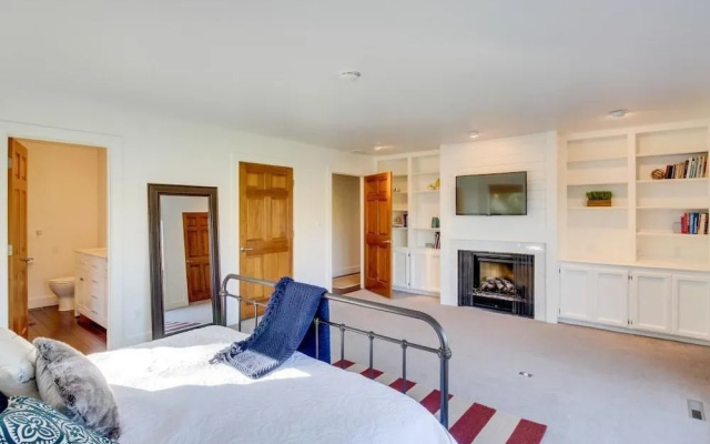 Chic Highlands Hideaway