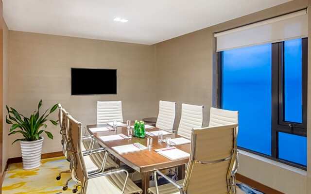 Crowne Plaza Huangshan Taiping Lake