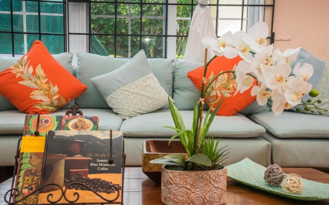 Itti Barry Villa - Your Authentic Stay