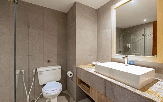 Patong Lodge Hotel