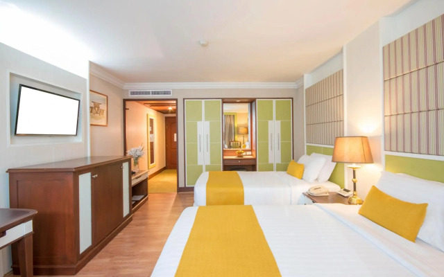 Golden Tulip Sovereign Hotel Bangkok