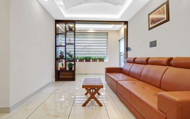 Treebo Pushpak Service Apartment