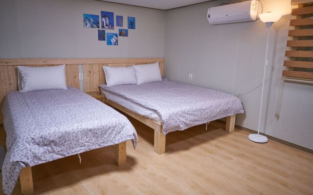 Seoul Station R Guesthouse