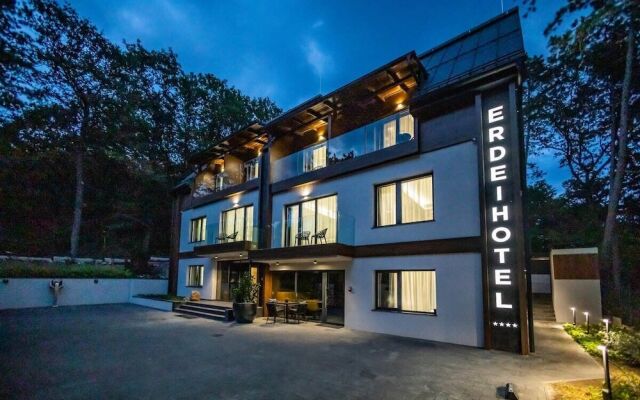 4évszak Erdeihotel