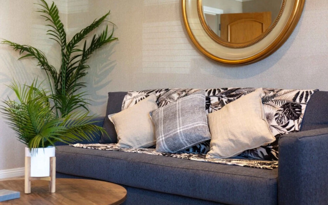 London Gate No1 - Donnini Apartments