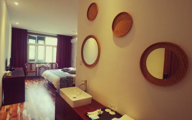 Wuzhen Shingle Hotel