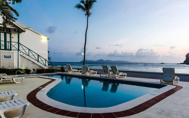 Mariners Hotel