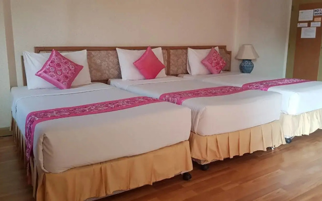 Takiab Beach Resort
