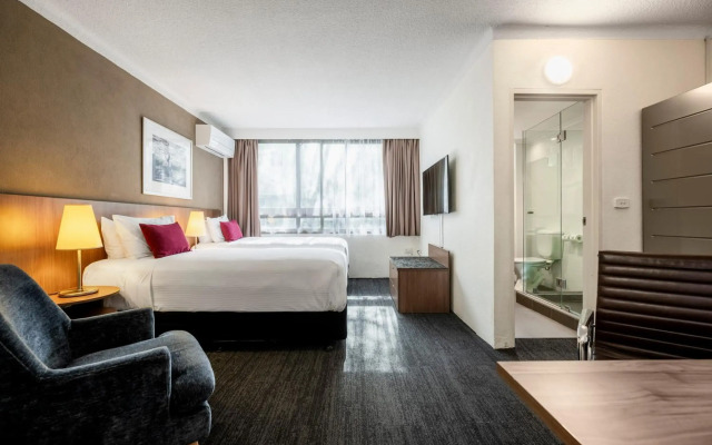 Hotel Urban St Leonards