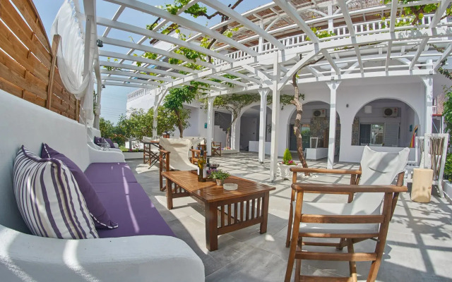 Villa Maria Studios & Suites