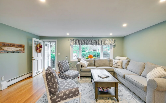 Marblehead Retreat w/ Sprawling Yard & Gas Grill!