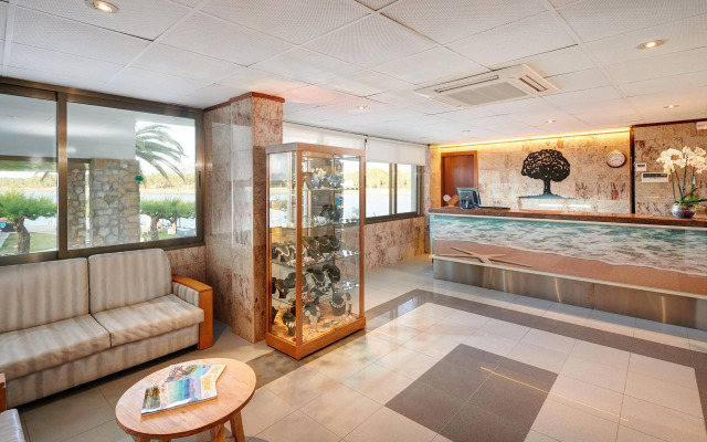 Hotel More