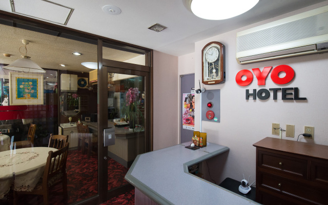 OYO Business Hotel Kyugetsu Tsukumi