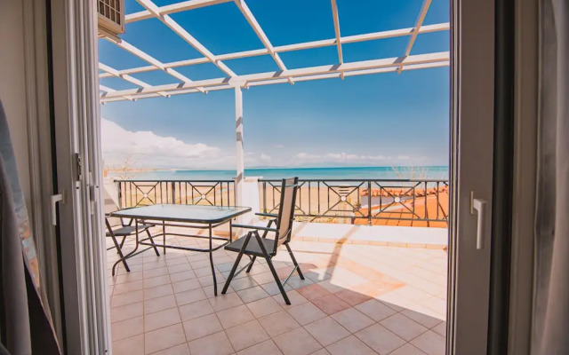 Villa Olga Sea Front Katakolo