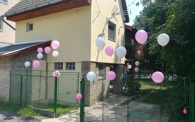 Tiszavirág Vendégház