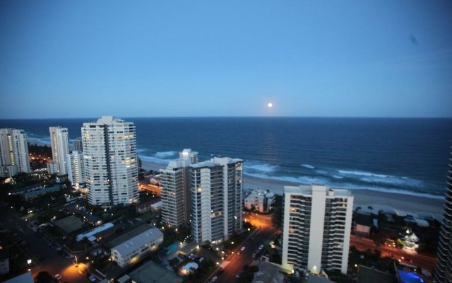 Gold Coast Amor'e Luxury Sub Penthouse