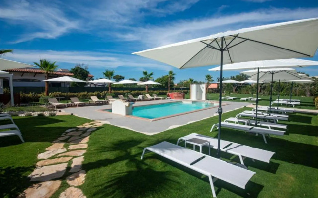 Insula Boutique Hotel
