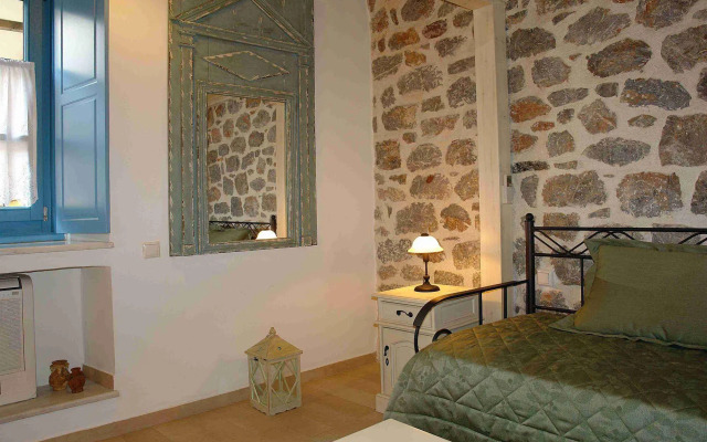 PortaDelMare Deluxe Suites