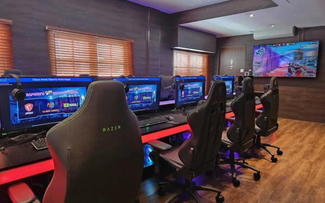 Arena eSports Hotel at Bugis Village