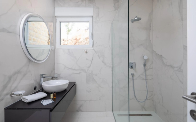 Villa Adria View with Heated Pool II