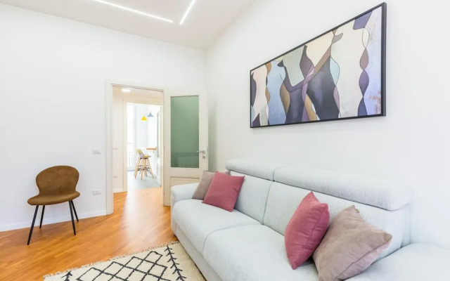 Stanzione Classy Flat at Vomero Central