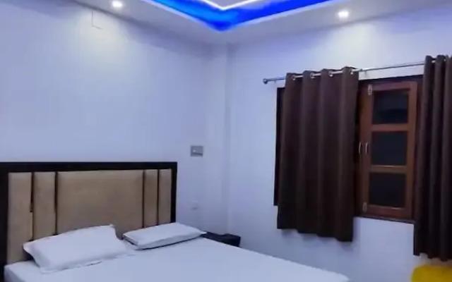 Hotel Nandini Varanasi