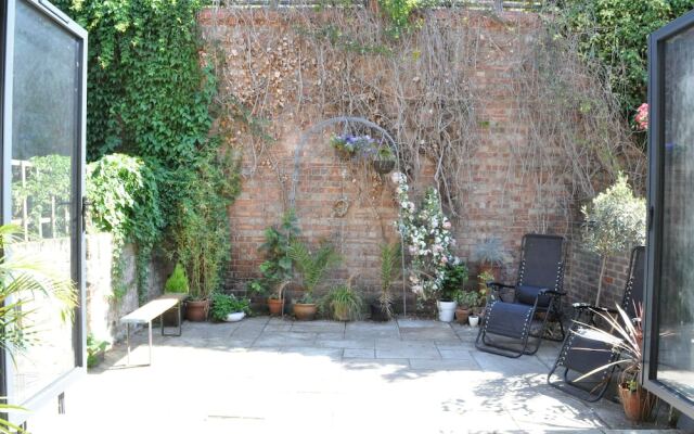 2 Bedroom Flat in Fulham