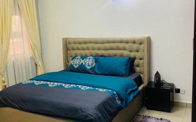 Captivating 3-bed Apartment in Ikeja