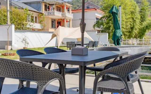 Tonglu Ouyuer Suiyuan Homestay (OMG Heartbeat Amusement Park Yaolin Wonderland Branch) – Outside – Hangzhou