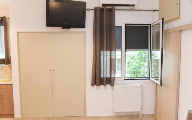 Central Modern Fully Equipped Double Bed Studio