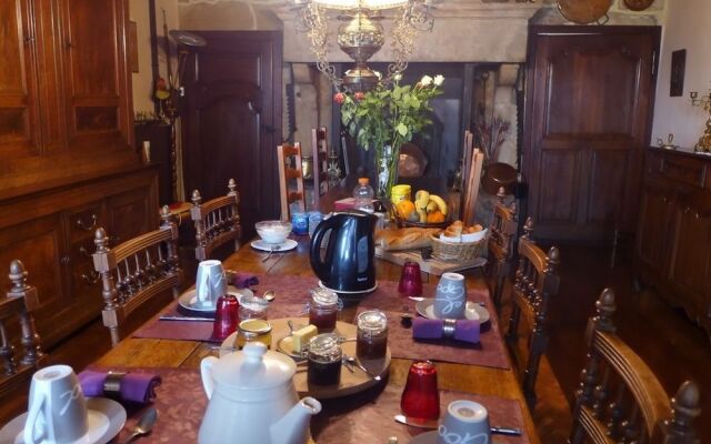 Ferme Adrien Chambres et Table D'hôtes